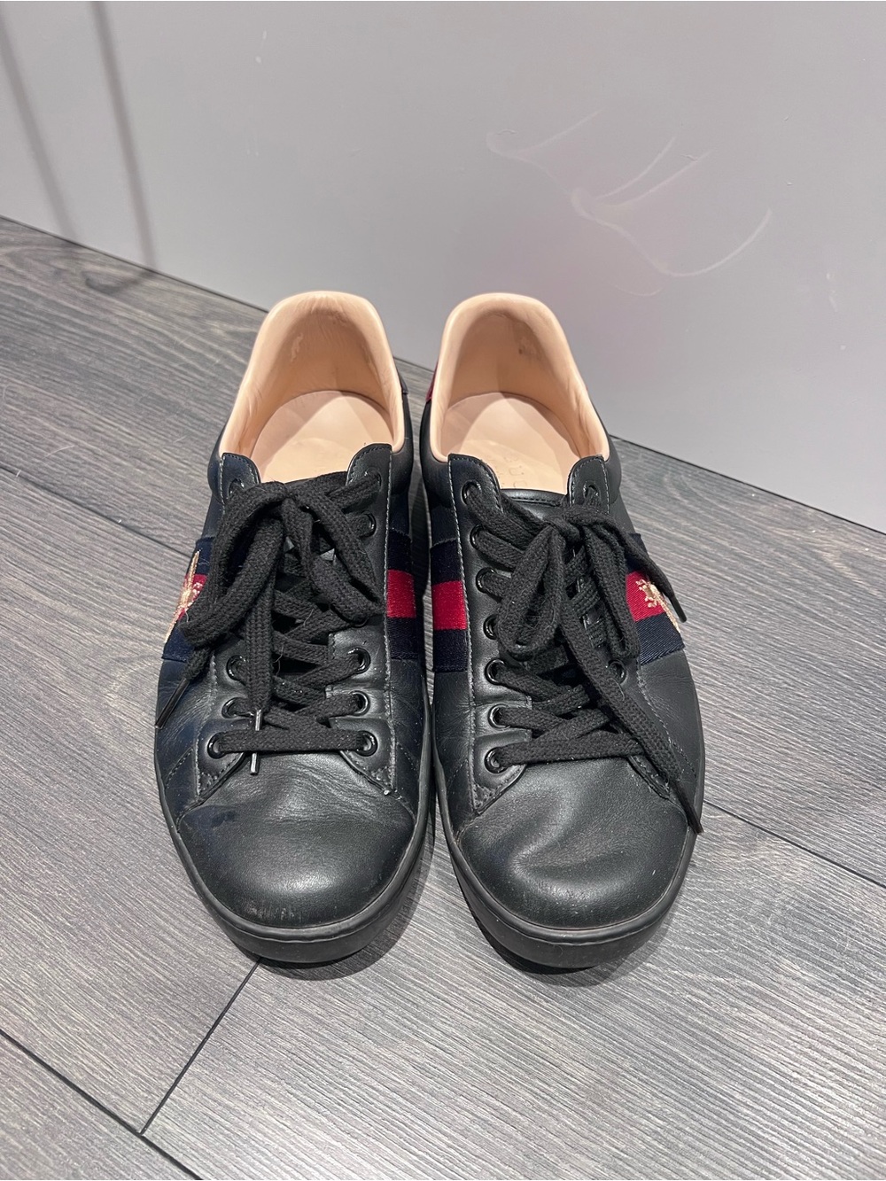 Gucci Black Leather Sneakers with Red and Navy Stripe
